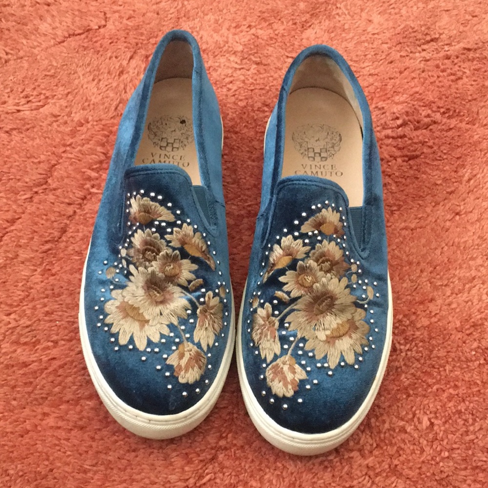 Hand Sewn Vince Camuto Flower Slip On
